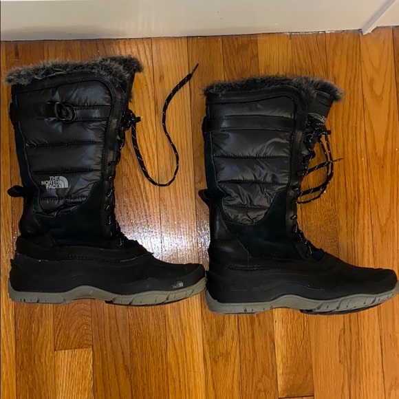 The North Face Black Winter Boots - Picture 1 of 6